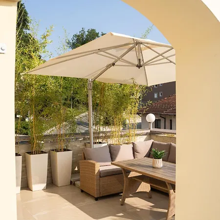 Apartment Vila Palas