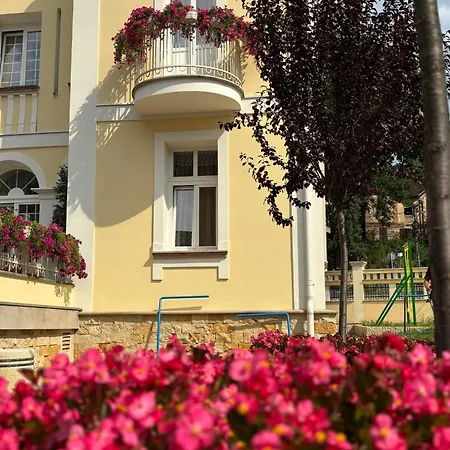 Vila Palas Apartament