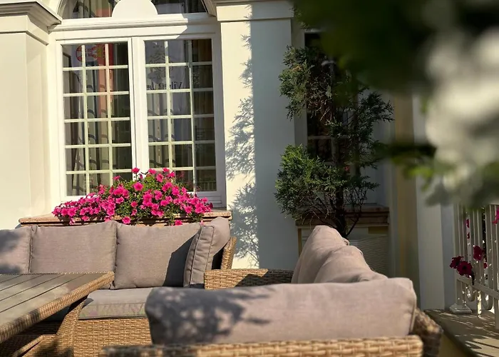 Vila Palas * Vrnjačka Banja